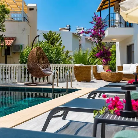 빌라 Mediterranean With Private Pool