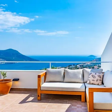 Verde Luxury Mediterranean With Private Pool Villa