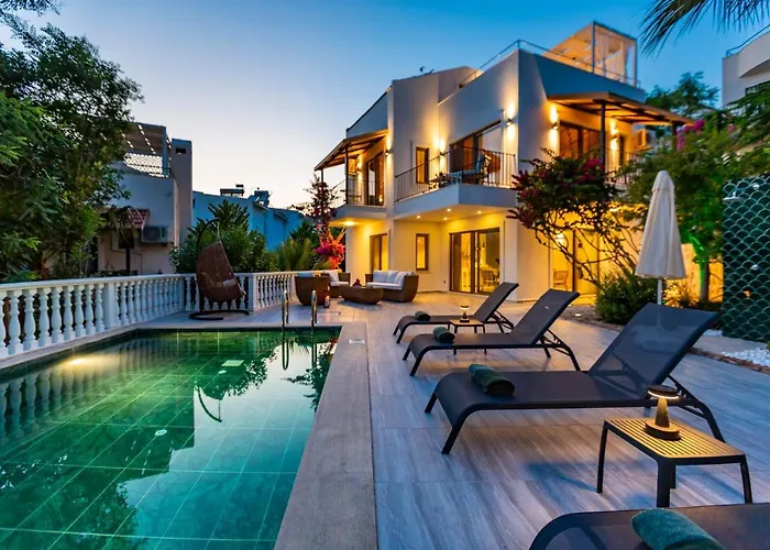 Mediterranean With Private Pool