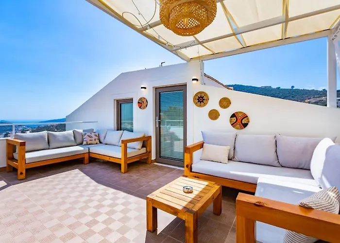Mediterranean With Private Pool 别墅