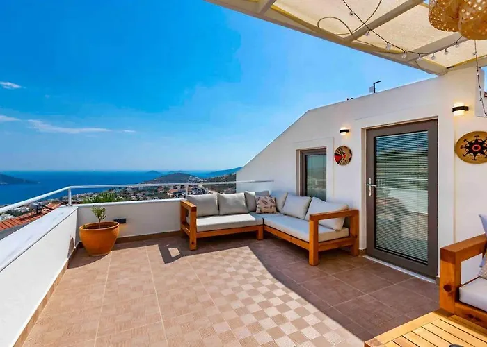 Mediterranean With Private Pool 别墅